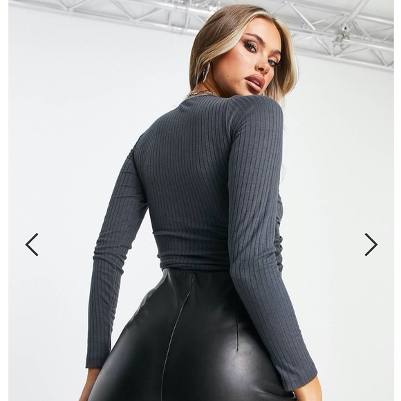 Gray ruched crop top - Picture 4 of 5